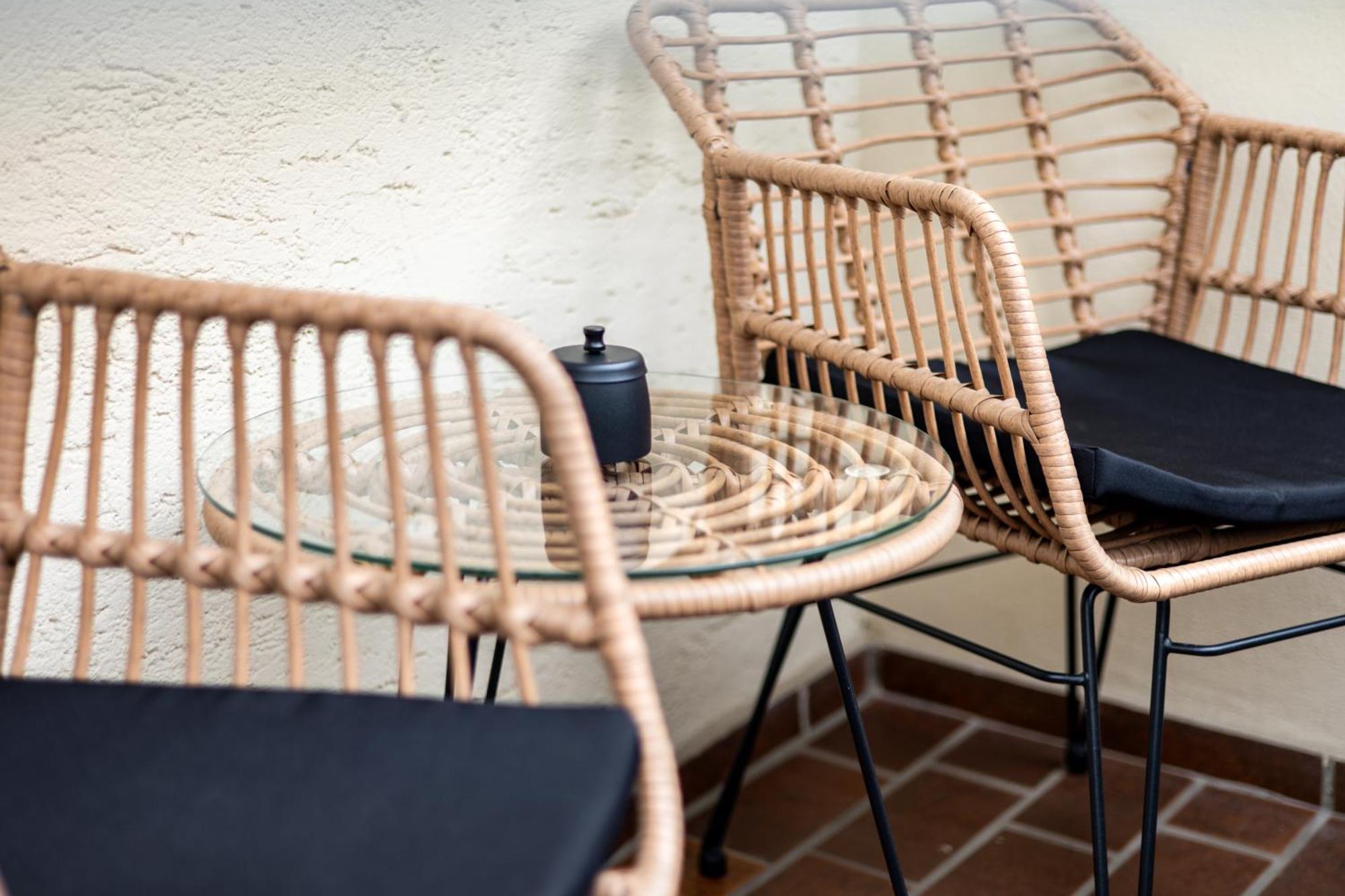 Design-Apartment In Linz Mit Netflix & Balkon Ngoại thất bức ảnh
